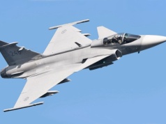 Ukraina zakupi 250 samolotów bojowych ze Szwecji, Francji i USA