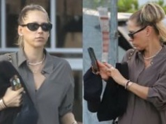 44-letnia Anna Kournikova już NIE UKRYWA ciążowych krągłości (ZDJĘCIA)