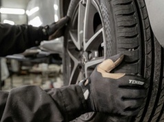 Posypią się mandaty dla kierowców. Nie ma obowiązku zmiany opon, ale można dostać 3 tys. zł kary