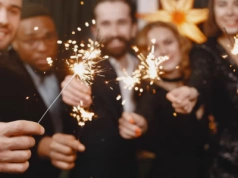 Kolacja sylwestrowa – jak połączyć elegancję z dobrą zabawą?