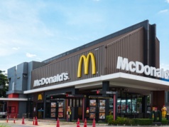 McDonald’s traci klientów. Wzrost cen i inflacja zniechęcają klientów do fast foodów