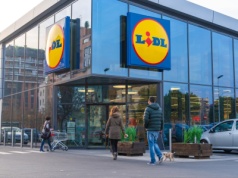 Kurtki poszły w odstawkę. Zamień je na wygodne okrycie z Lidla za 69 zł