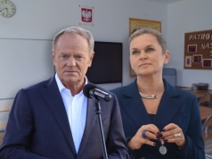 Premier złożył obietnicę. Nauczyciele "czekają na czyny"