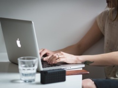 Rolniku, sprawdź swoje konto! Bez tego nie dostaniesz zaliczek z ARiMR