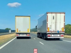 Policjanci mówią wprost, jak działa  zakaz wyprzedzania przez ciężarówki na autostradzie