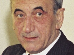 28 października 2013 roku zmarł Tadeusz Mazowiecki