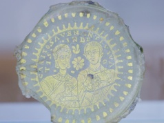 Ministerstwo Kultury odzyskało skarb Czartoryskich. Szkło gołuchowskie wróciło do Polski