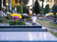 ​Z tego nigdy nie rób stroika na Wszystkich Świętych. Możesz dostać mandat