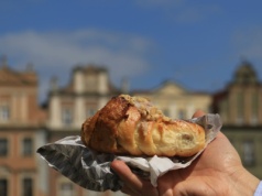 Nie wszystkie smakują tak samo. Jest mapa z najlepszymi rogalami świętomarcińskimi