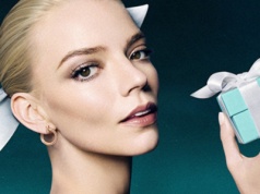 Anya Taylor-Joy znów lśni w świątecznej kampanii Tiffany & Co.! "Love Is a Gift" to opowieść o magii dawania