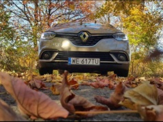 „Aliści ja w sprawie liści”, czyli jesień zaskoczyła kierowców (Felieton)