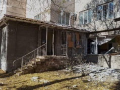 Rosjanie ostrzelali chersoński szpital dziecięcy: wielu rannych, w tym dzieci