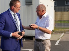 "Od ziarenka po puszkę". Jak rodzinna firma trafiła na mapę afery z CPK?