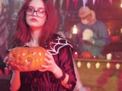 W tym roku Halloween ma nowe zagrożenie dla nastolatków. Alert o "uśmiechu Jokera"