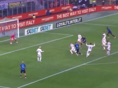 Zieliński pojawił się na boisku w 85. minucie. Chwilę później rzut karny