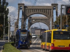 Autobus może być tańszą alternatywą dla tramwaju. Miasta rewolucji jednak nie planują