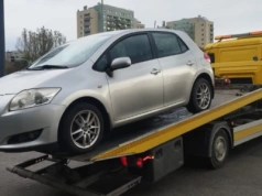 Toyota bez ubezpieczenia odholowana na parking miejski