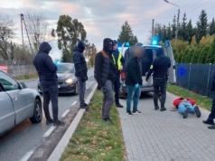 Policjanci zabezpieczyli 4,5 kg narkotyków. Dwaj mężczyźni tymczasowo aresztowani