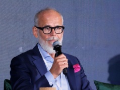 Spółki energetyczne koncentrują się na inwestycjach w stabilne sieci. Bez tego nie da się przejść na źródła odnawialne