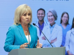 Pielęgniarki pokłóciły się z samorządami. Poszło o normy zatrudnienia i opiekunów medycznych