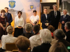 “Szerszniki” rozdane. Powiat Cieszyński nagrodził tych, którzy pielęgnują jego duszę | FOTO