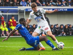 Polak o krok od cudownego gola. Co za nożyce!