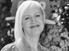 Grób Stoparczyk tonie w kwiatach. Jedna kartka wywołuje morze łez