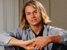 Mógł być największą gwiazdą Hollywood. Zmarł tragicznie na rękach młodszego brata