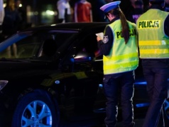 Policja rusza z akcją "Znicz". Szykują się tysiące bardzo srogich pouczeń