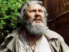 Kultowy "Znachor" tradycyjnie w telewizji. Sprawdź, o której obejrzysz film we Wszystkich Świętych