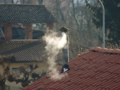 W 5 województwach wciąż truje 781 tys. kopciuchów. NIK: uchwały antysmogowe nieskuteczne