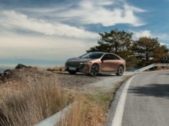 Pierwsza jazda: Mazda 6e - takiego wnętrza nikt się nie spodziewał