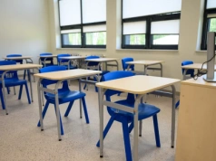 Zmarli na listach uczniów. Tak "gang dyrektorek" wyłudzał dotacje