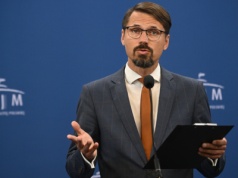 Poseł Konfederacji: Polska spłaca odsetki kredytu Ukrainy