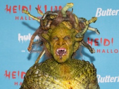 "Zrobiła to znowu". Modelka potwierdziła, że jest królową Halloween