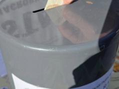 Sukces pierwszego dnia XXXVIII kwesty na ratowanie nagrobków starego cmentarza w Piotrkowie