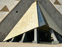 Egipt otwiera dziś muzeum wielkości 80 boisk piłkarskich