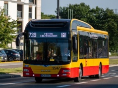 Obmacywał kobiety w autobusie 739. "Po wyjściu, poprawiał sobie wiadomo co"