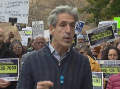 Władze Evanston będą wysyłać policjantów na miejsce działań ICE by zbierać dowody na łamanie prawa przez agentów