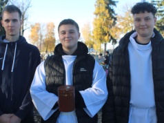 Diecezjanie wspierają seminarium. Na cmentarzach trwa kwesta do puszek