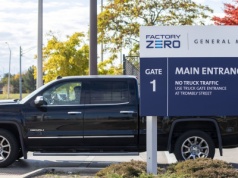 Trump uderzył w "elektryki". Gigant zwolni ponad 3 tysiące osób