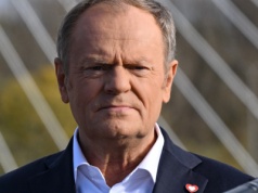 Rząd wprowadza opłatę od smartfonów. Pobieranie od 1 stycznia 2026 r.