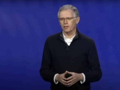 Ale ego! Miażdżąca recenzja książki „Pilot w burzy” Carlosa Tavaresa, byłego szefa Stellantis