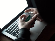 Atak hakerski na Supergrosz. Minister alarmuje. "Sytuacja jest bardzo poważna". Chodzi o numery PESEL