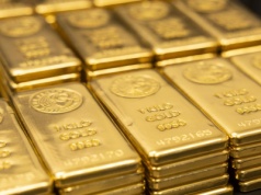 Przecena złota to tylko korekta. Kruszec będzie drożeć