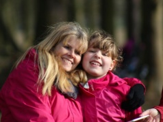 6 rzeczy, które babcia i dziadek powinni wykreślić ze swojego słownika. Nr 3 zostawia ślad na lata