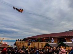 Czegoś takiego nie ma nigdzie indziej. Nad miastem suną sanie Mikołaja. Święta nabierają magii