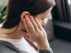 Masz szumy uszne? To może być brak tej jednej witaminy