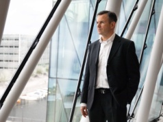 "To wyjątkowo popularne". Jeden z szefów Saxo Banku mówi, w co inwestują Polacy