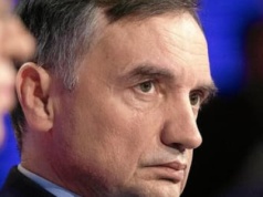 Ziobro grozi sędziom: Wylecicie z zawodu. Nie będziecie już prawnikami, bo zdradziliście Polskę